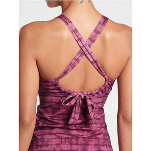 Athleta M D DD tahiti vintage plum Plunge Tankini top swim bathing suit vacation